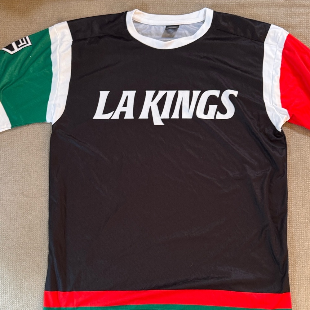 LA Kings Black Multicolor T-Shirt